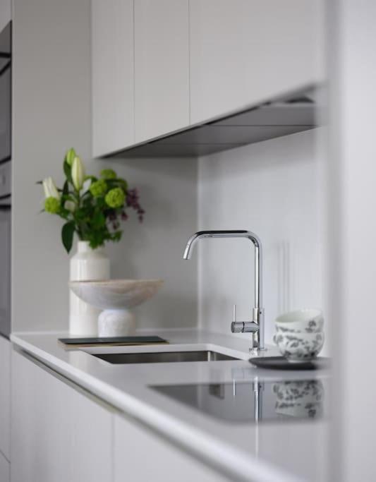 3 Bed Corner House Portobello Rd Casa vacanze Londra