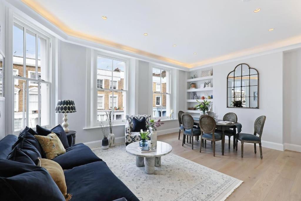 3 Bed Corner House Portobello Rd Londra