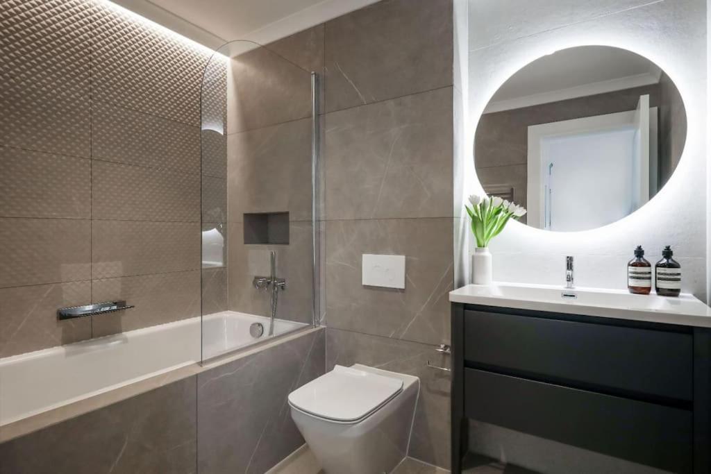 Casa vacanze 3 Bed Corner House Portobello Rd