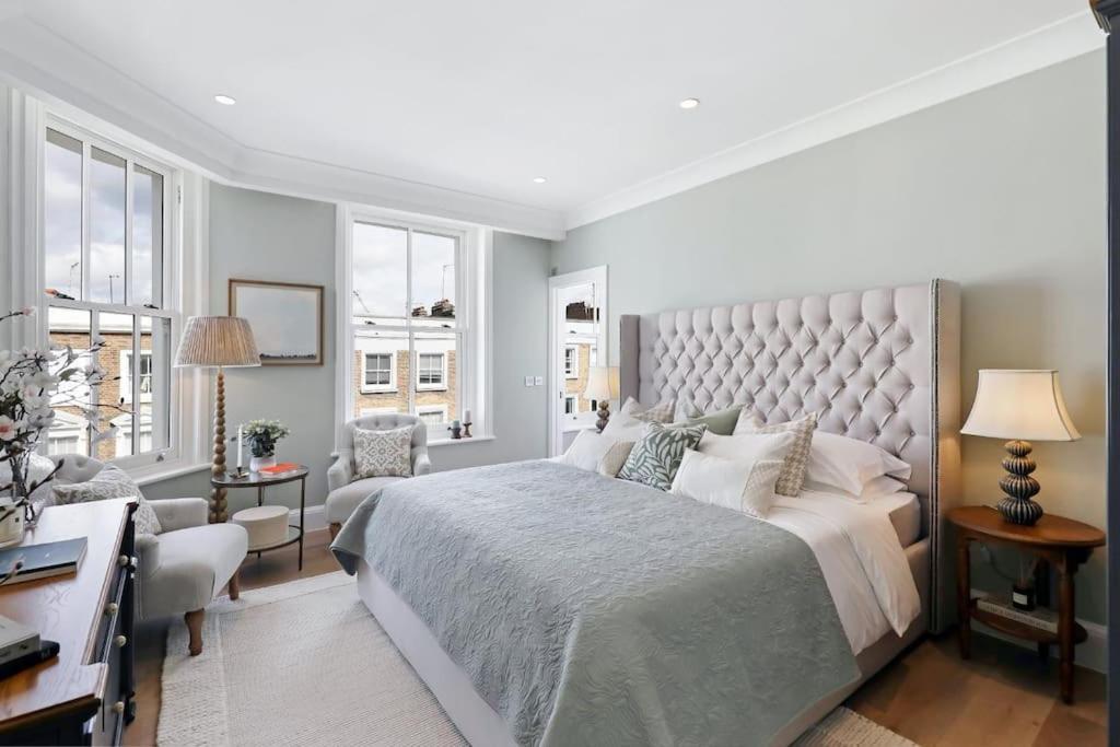 3 Bed Corner House Portobello Rd